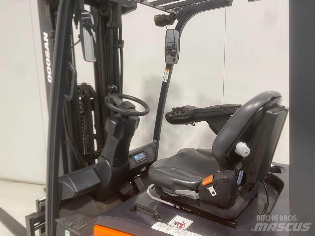 Doosan B18X-7 Ηλεκτρικά περονοφόρα ανυψωτικά κλαρκ