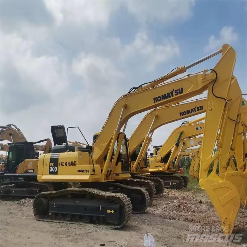 Komatsu PC 300 Εκσκαφείς με ερπύστριες