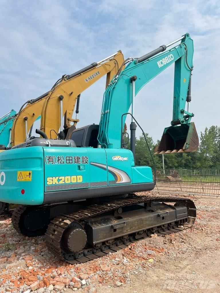 Kobelco 200 Εκσκαφείς με ερπύστριες