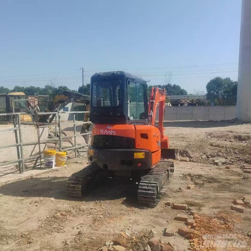 Kubota U 27 Εκσκαφάκι (διαβολάκι) < 7t