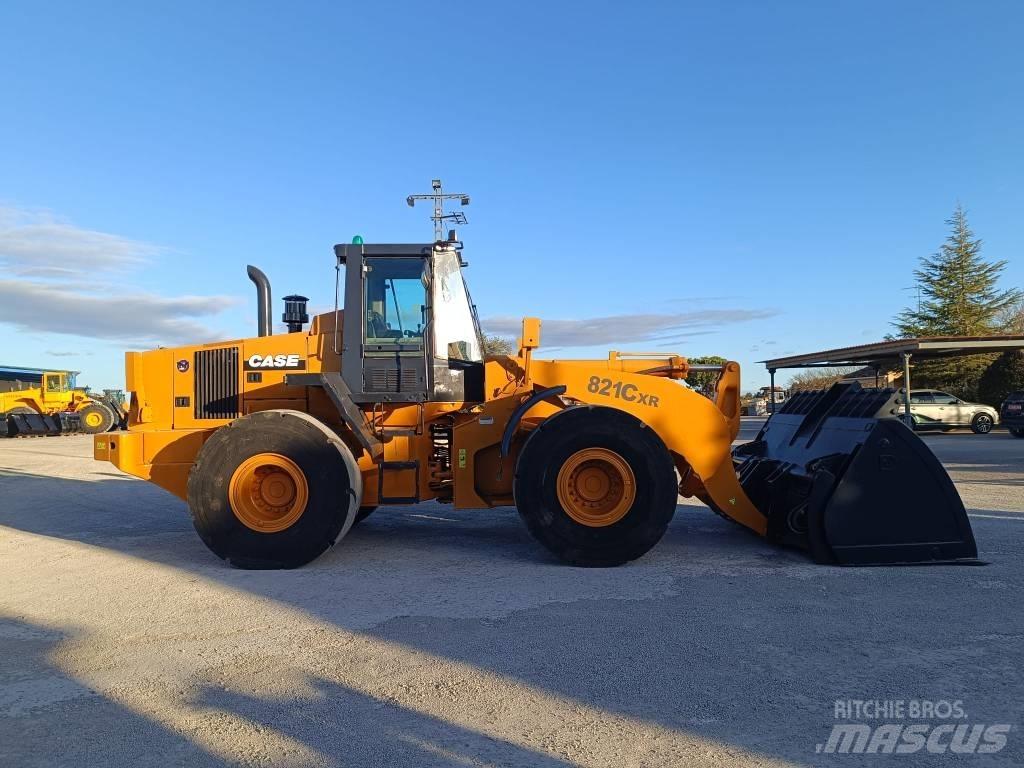 CASE 821C XR Φορτωτές με λάστιχα (Τροχοφόροι)