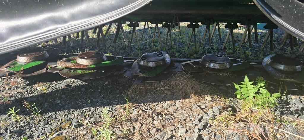 John Deere 131 Χορτοκοπτικά-διαμορφωτές