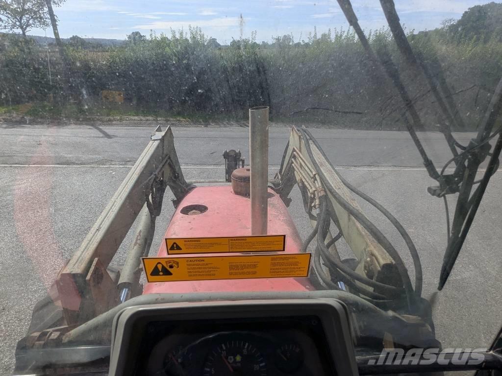 Massey Ferguson 6120 Τρακτέρ
