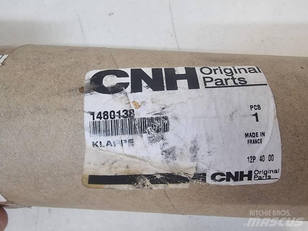O&K RH/MH  1480138 Καμπίνες και εσωτερικό