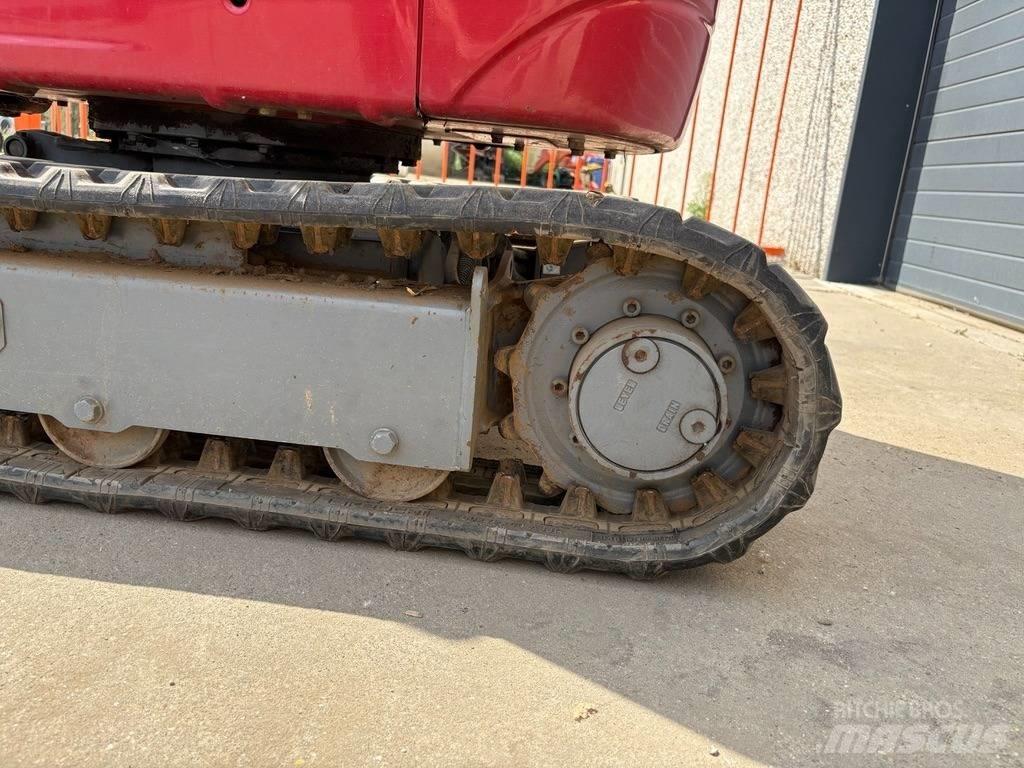 Takeuchi TB 210 R Εκσκαφάκι (διαβολάκι) < 7t