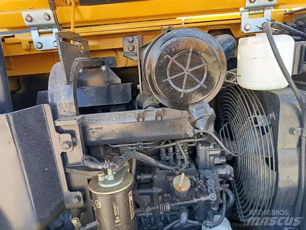 Komatsu PC56 Εκσκαφείς με ερπύστριες