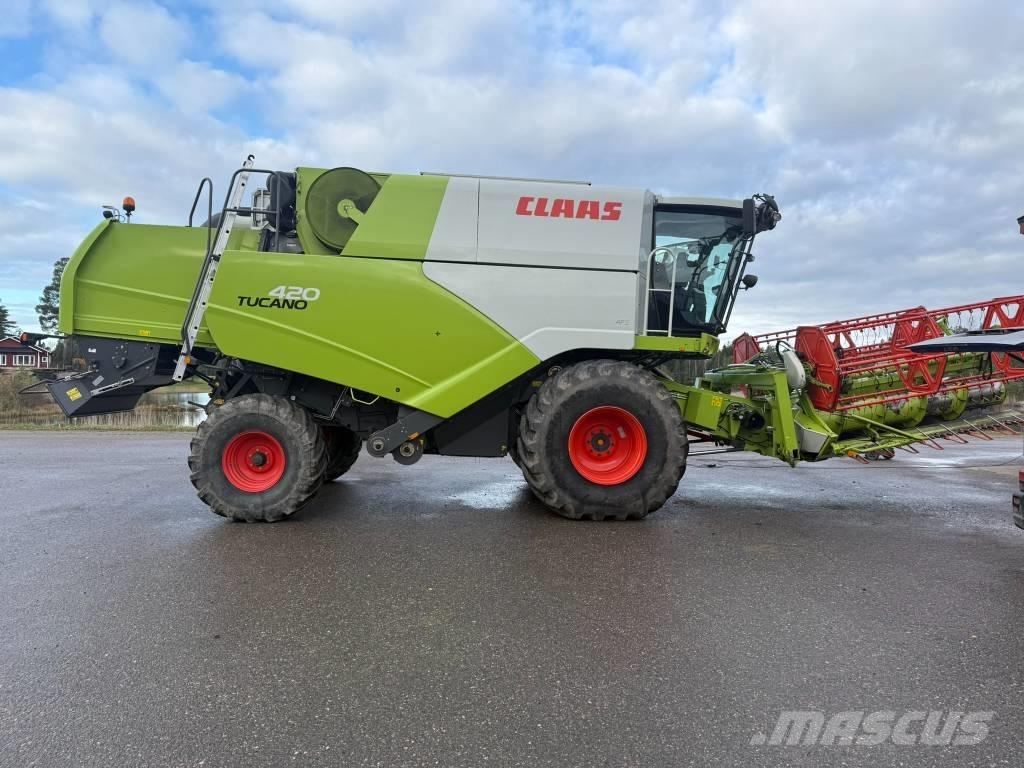 CLAAS Tucano 420 Θεριζοαλωνιστικές μηχανές