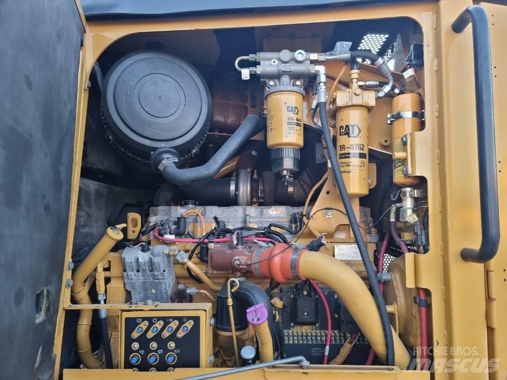 CAT 160 M Γκρέιντερς