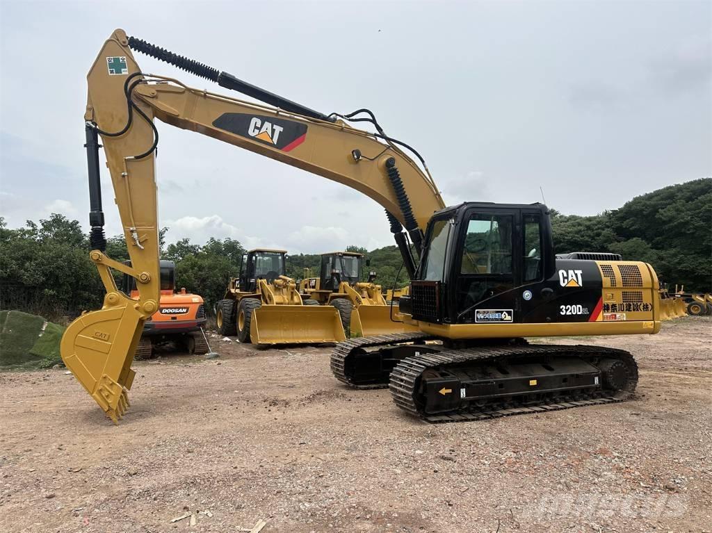 CAT 320D Εκσκαφείς με ερπύστριες