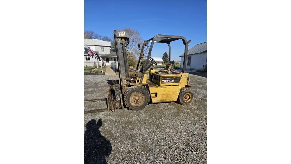 CAT V 40 E Περονοφόρα ανυψωτικά κλαρκ - άλλα