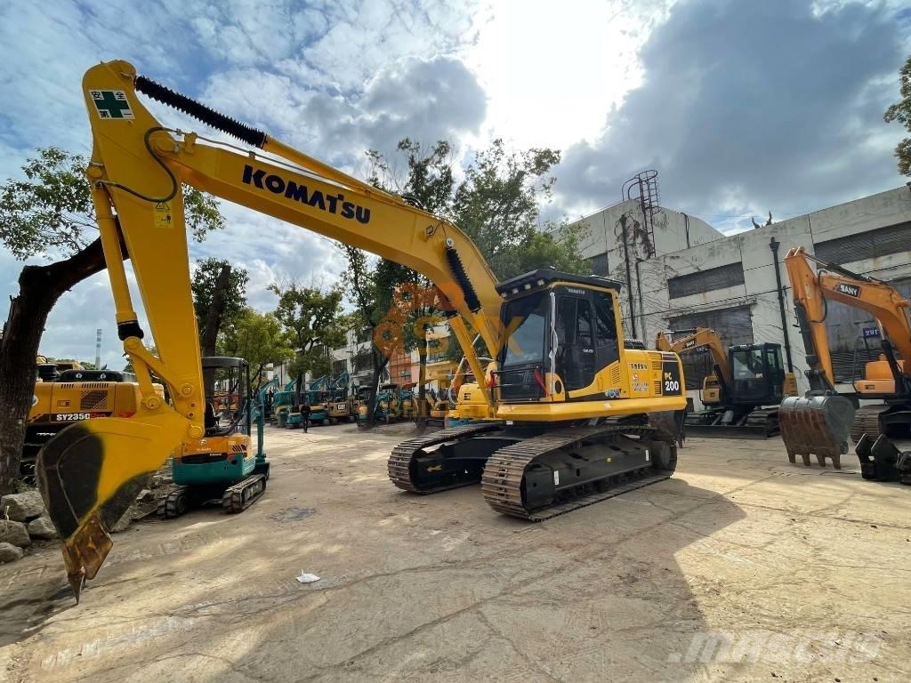 Komatsu PC 200-8 Εκσκαφείς με ερπύστριες