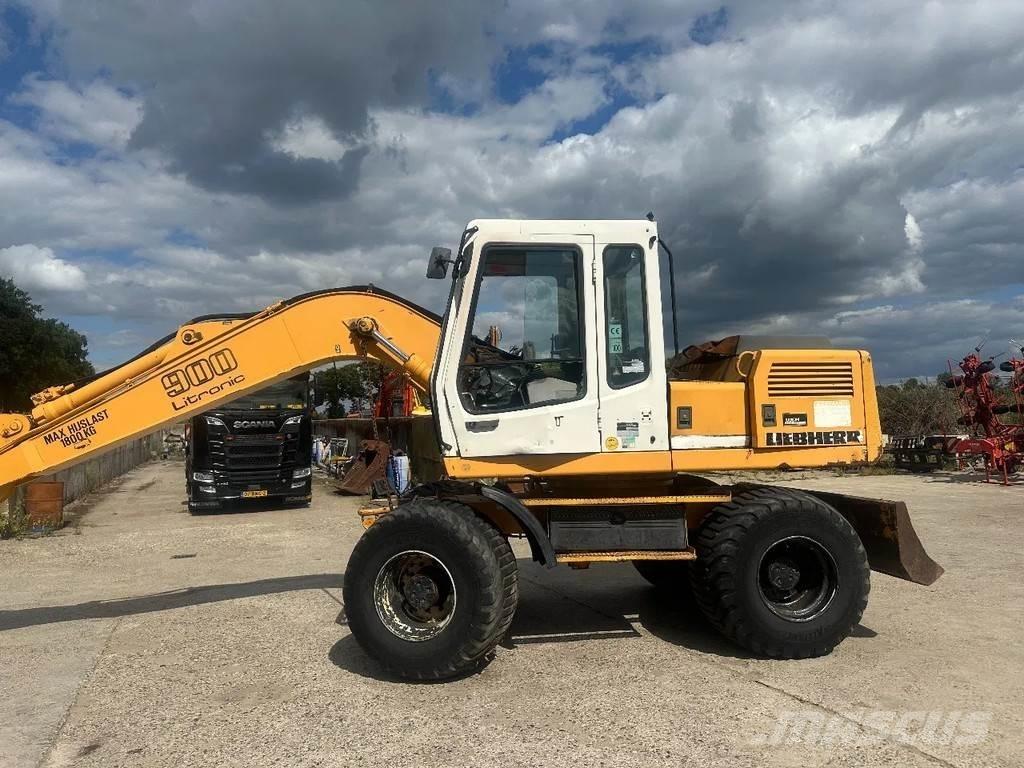 Liebherr A900 Εκσκαφείς με τροχούς - λάστιχα