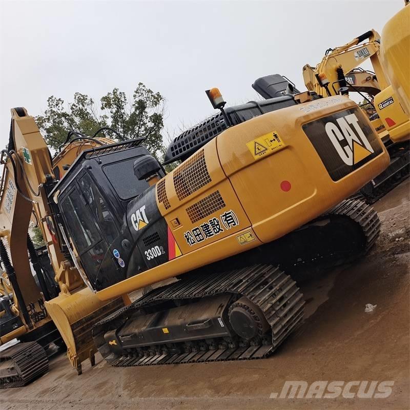 CAT 330 D2 Εκσκαφείς με ερπύστριες
