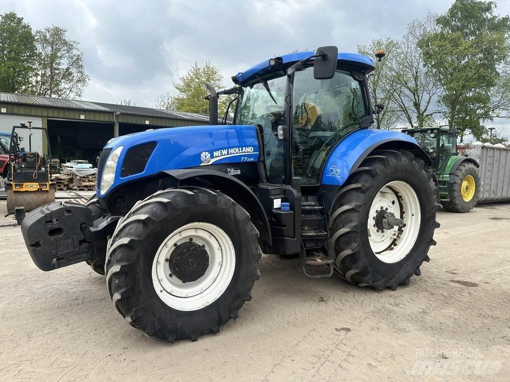 New Holland T7.235 Τρακτέρ