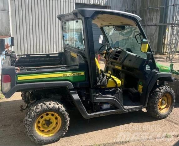 John Deere XUV865M ATV