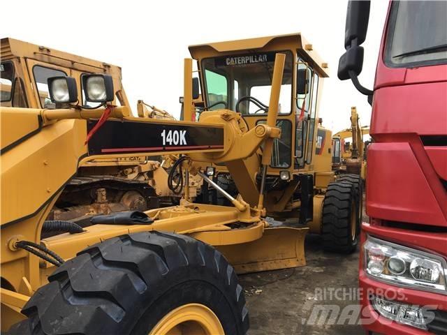 CAT 140 K Γκρέιντερς
