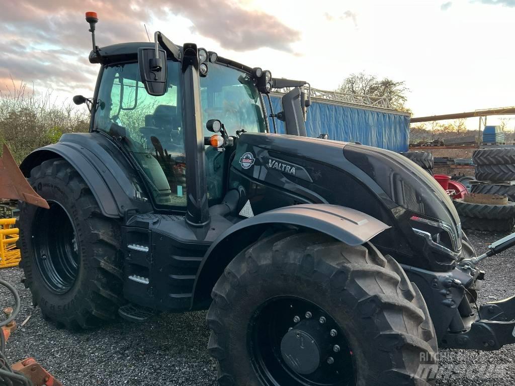 Valtra T 235 Direct Τρακτέρ