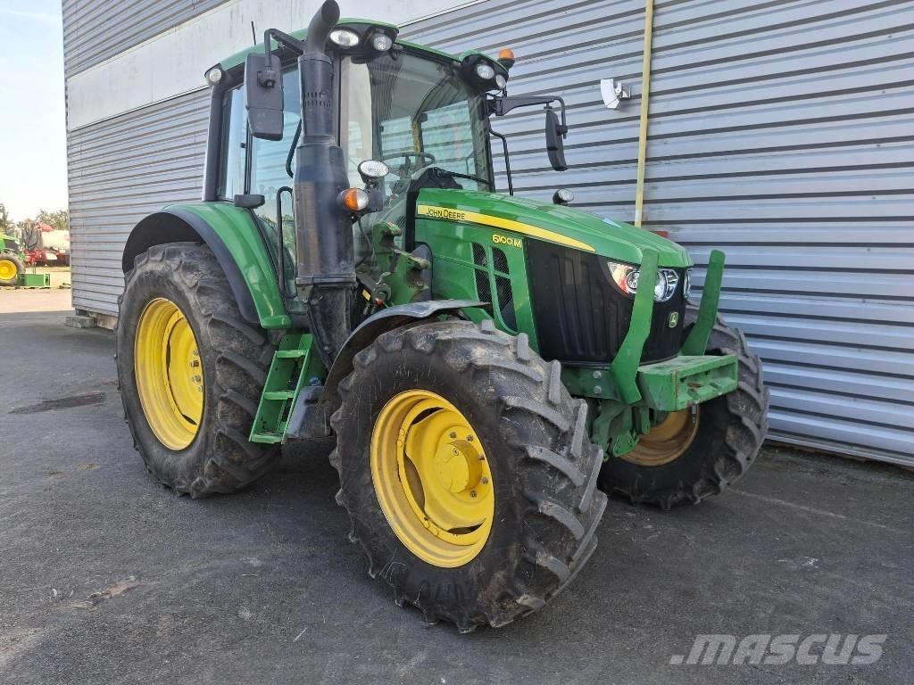 John Deere 6100M Τρακτέρ