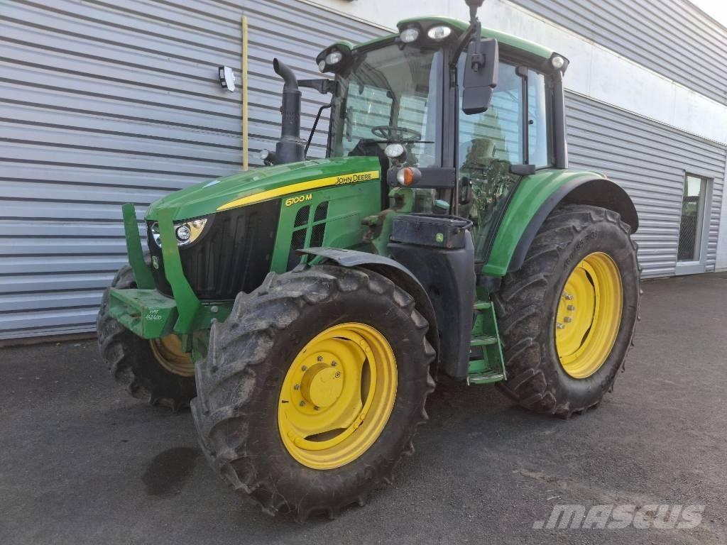 John Deere 6100M Τρακτέρ
