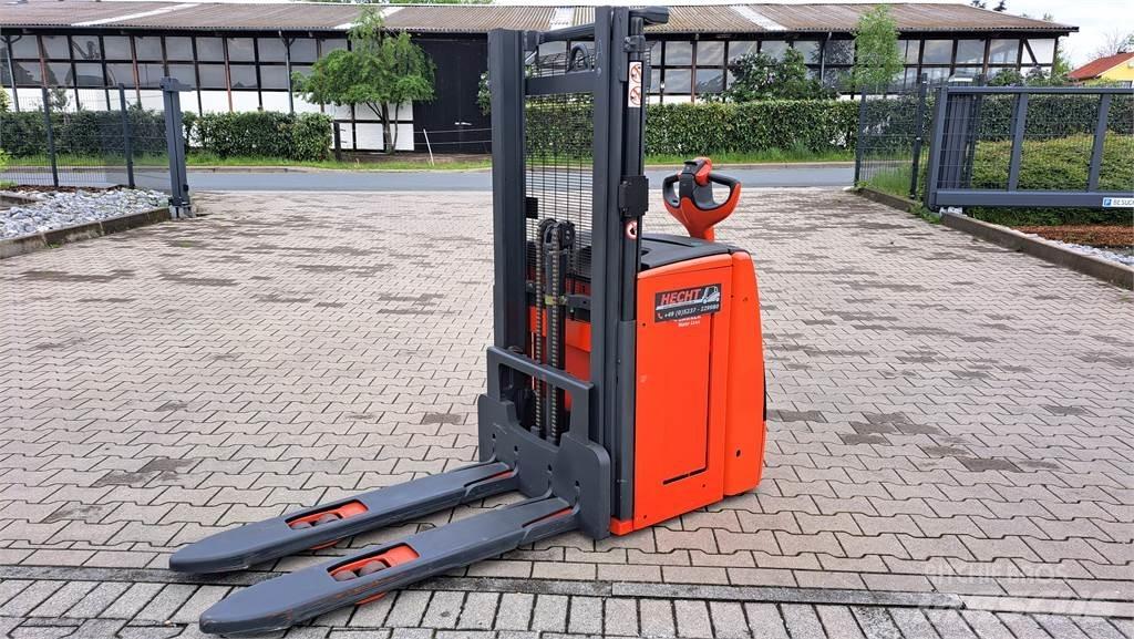 Linde L14- BR1173 Παλετοφόρα πεζού χειριστή με ιστό