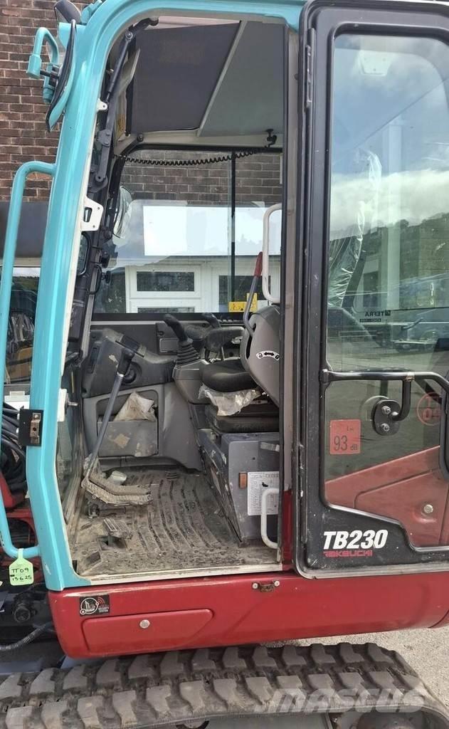 Takeuchi TB230 Εκσκαφάκι (διαβολάκι) < 7t
