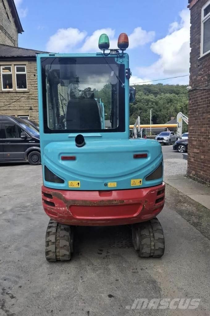 Takeuchi TB230 Εκσκαφάκι (διαβολάκι) < 7t