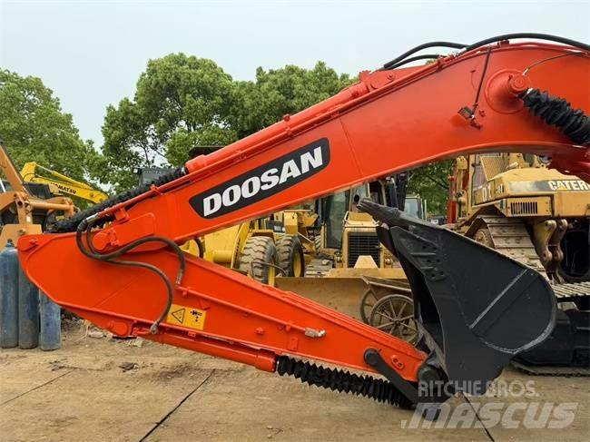 Doosan DX 225 LC Εκσκαφείς με ερπύστριες