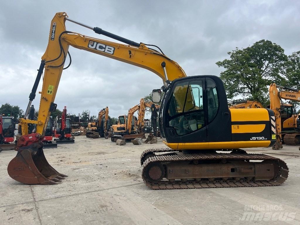 JCB JS 130 Εκσκαφείς με ερπύστριες
