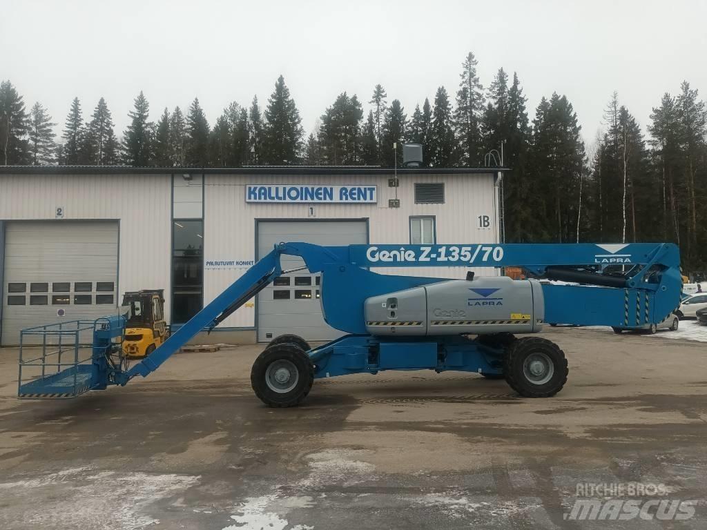 Genie Z 135/70 RT Ανυψωτήρες με αρθρωτό βραχίονα