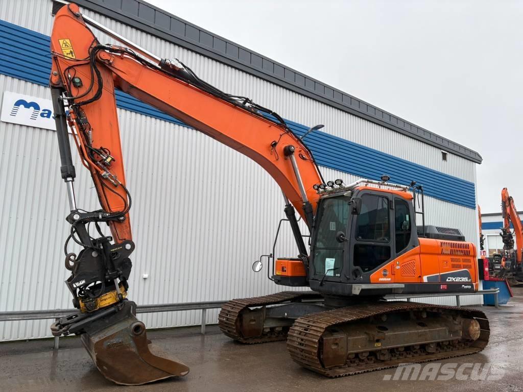 Doosan DX235LC-5 Εκσκαφείς με ερπύστριες
