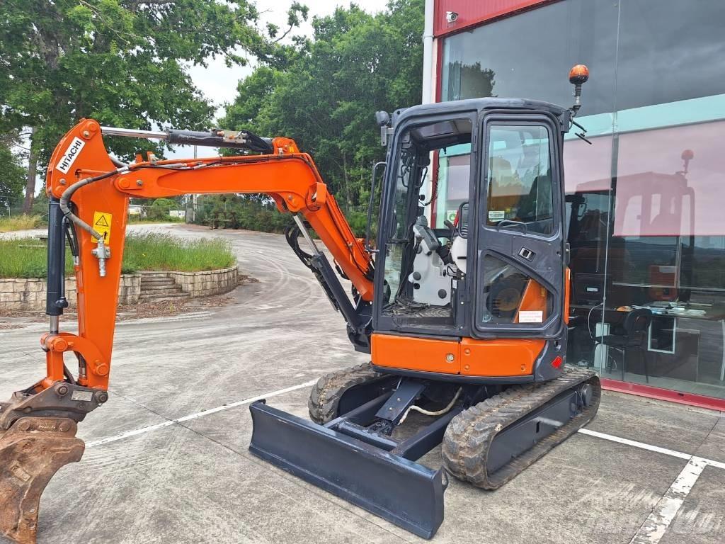 Hitachi ZX33-5A Εκσκαφάκι (διαβολάκι) < 7t