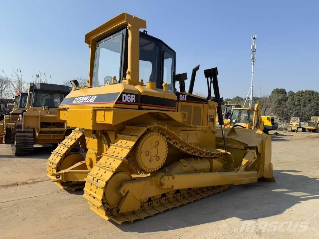 CAT D 6 R Μπουλντόζες με ερπύστριες