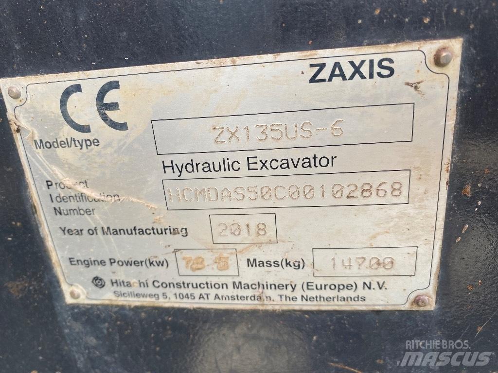 Hitachi ZX 135 US-6 Εκσκαφείς με ερπύστριες