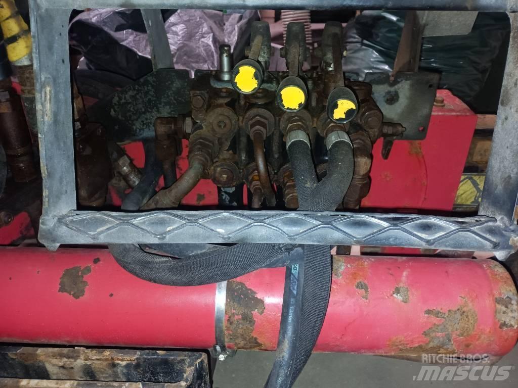 Loglift 82s Γερανοί ξυλείας