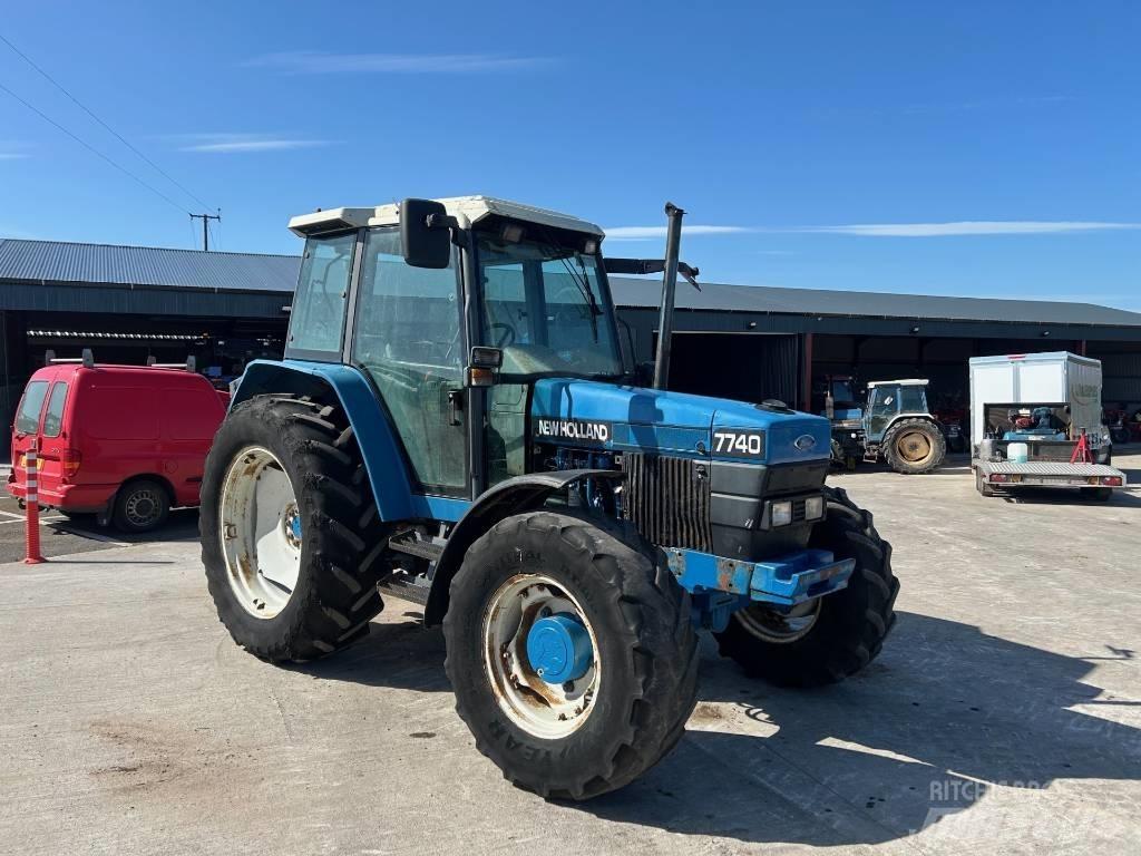 New Holland 7740 Τρακτέρ