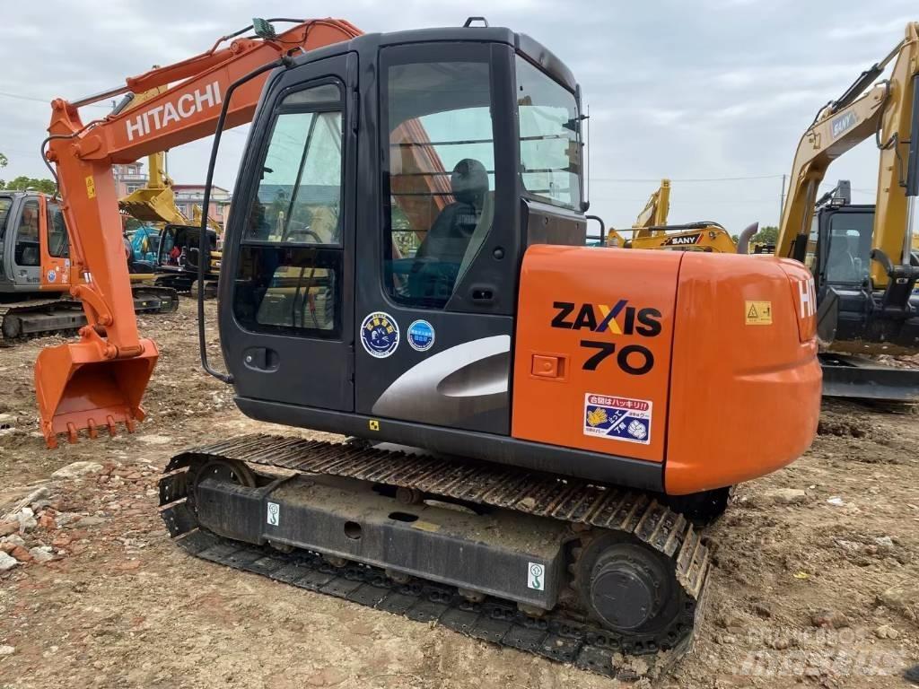 Hitachi ZX 70 Εκσκαφείς με ερπύστριες