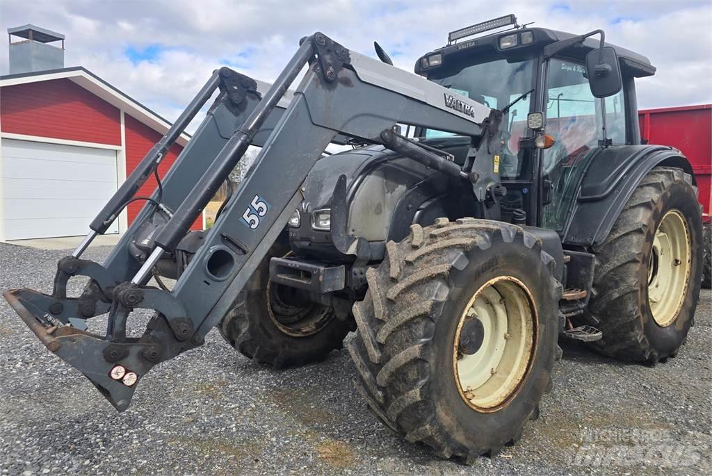 Valtra N141 HiTech Τρακτέρ