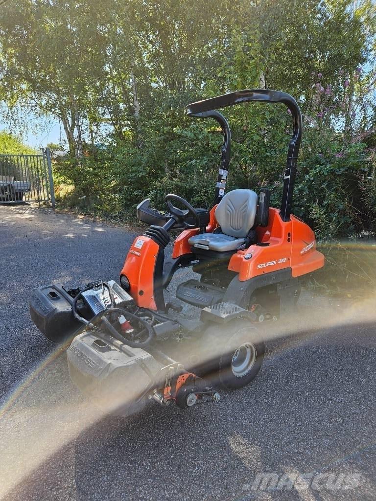Jacobsen Eclipse322 Χορτοκοπτικά γηπέδων με γκαζόν
