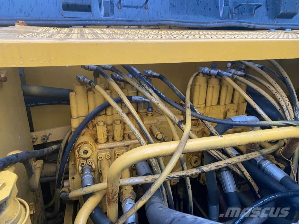 CAT 320 C L Εκσκαφείς με ερπύστριες