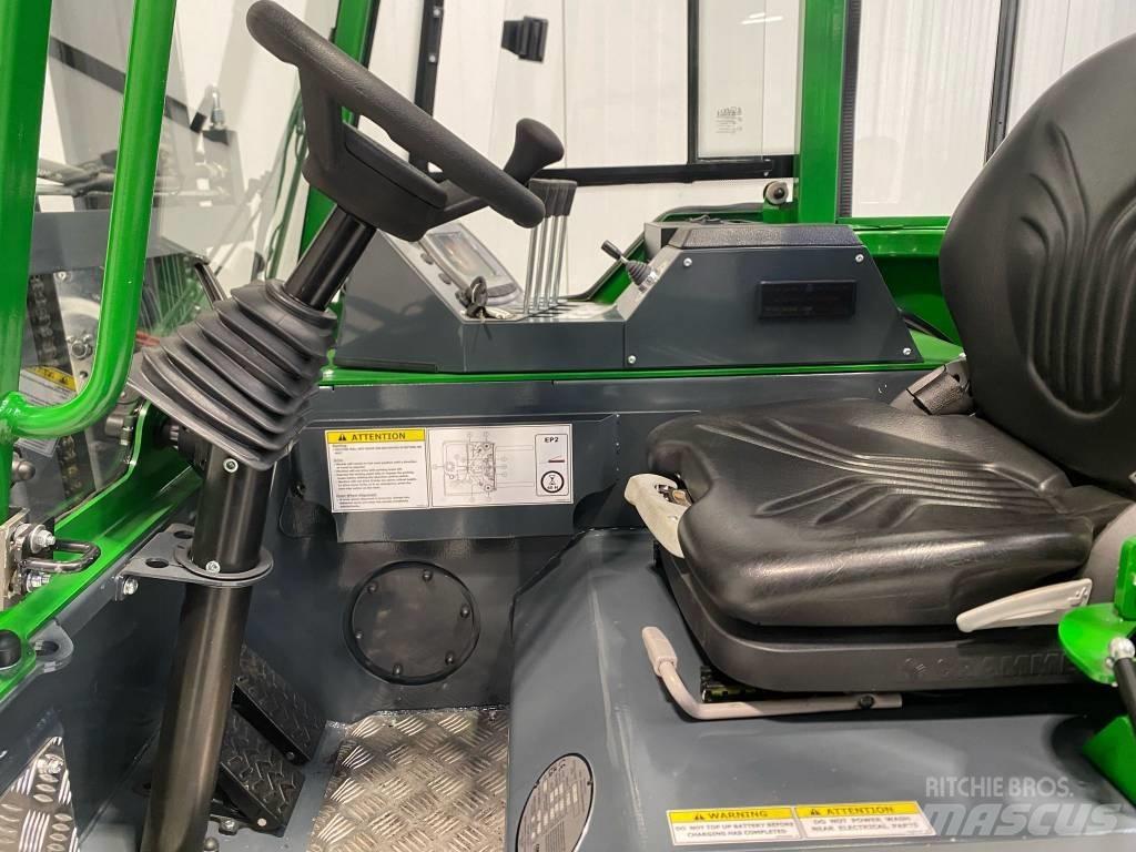 Combilift CBE2500 Ανυψωτικά στενών δρόμων 4 κατευθύνσεων