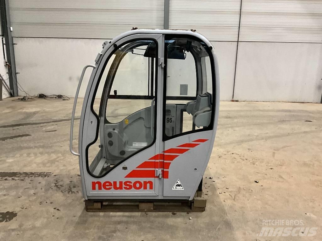 Neuson 2503 / 3503 Καμπίνες και εσωτερικό