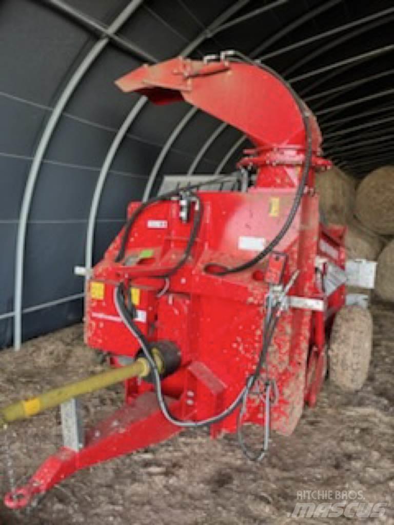 Silofarmer P 280 Τεμαχιστές, κόπτες και ξετυλιχτές δεμάτων