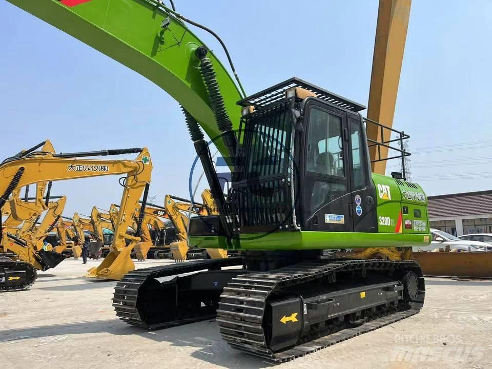 CAT 320 D 2 Εκσκαφείς με ερπύστριες