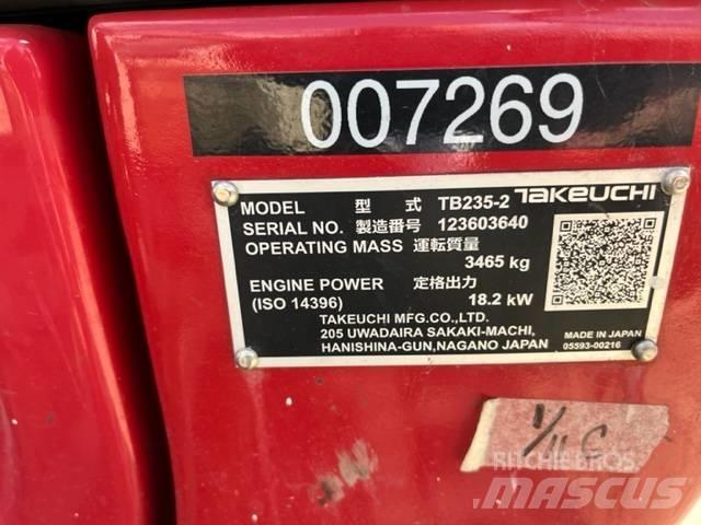 Takeuchi TB235 Εκσκαφάκι (διαβολάκι) < 7t