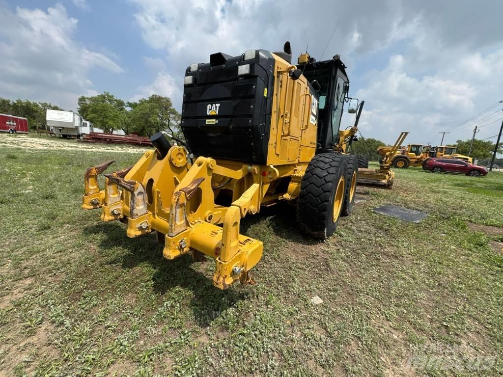 CAT 140M3 Γκρέιντερς