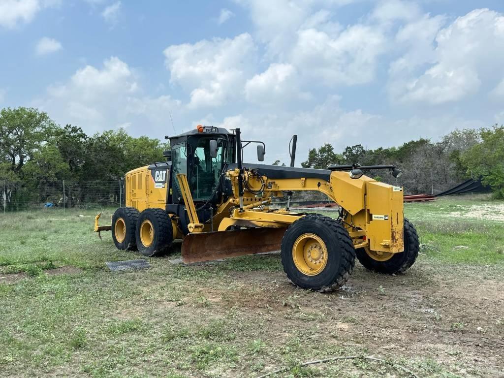 CAT 140M3 Γκρέιντερς