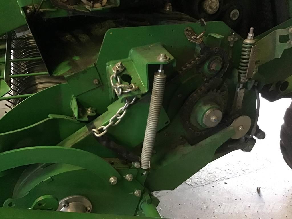 John Deere V461M Πρέσες κυλινδρικών δεμάτων