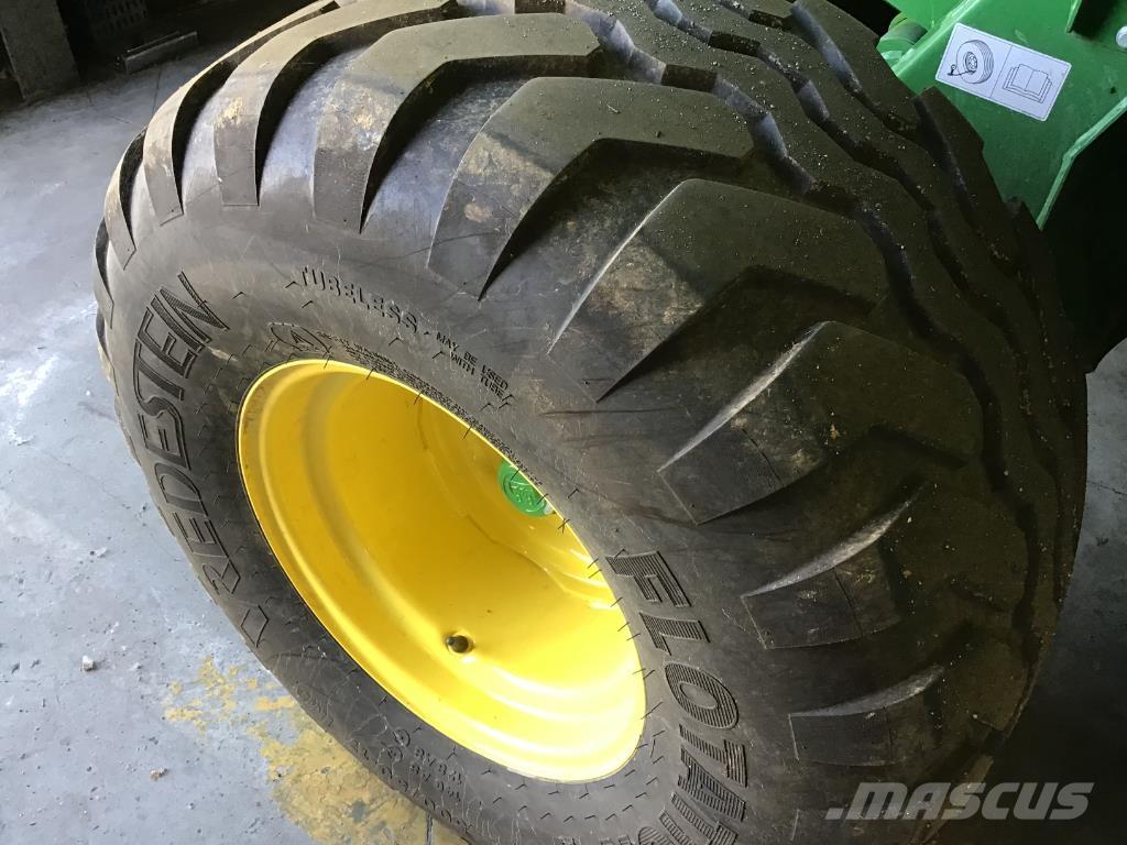 John Deere V461M Πρέσες κυλινδρικών δεμάτων
