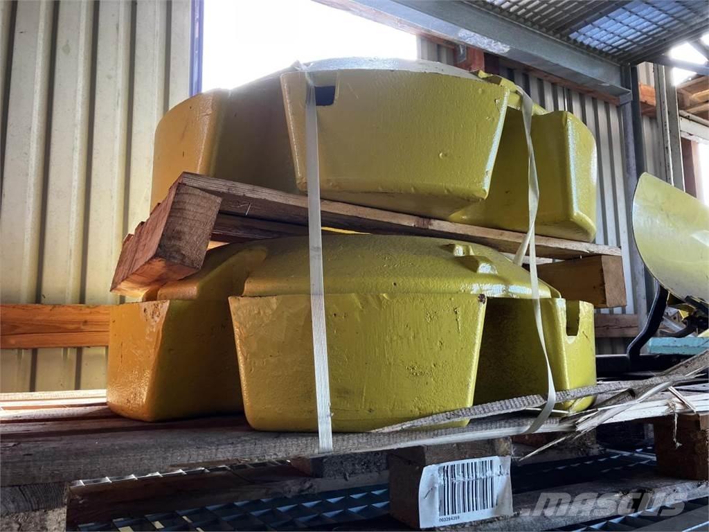 John Deere 620 kg Άλλα εξαρτήματα για τρακτέρ