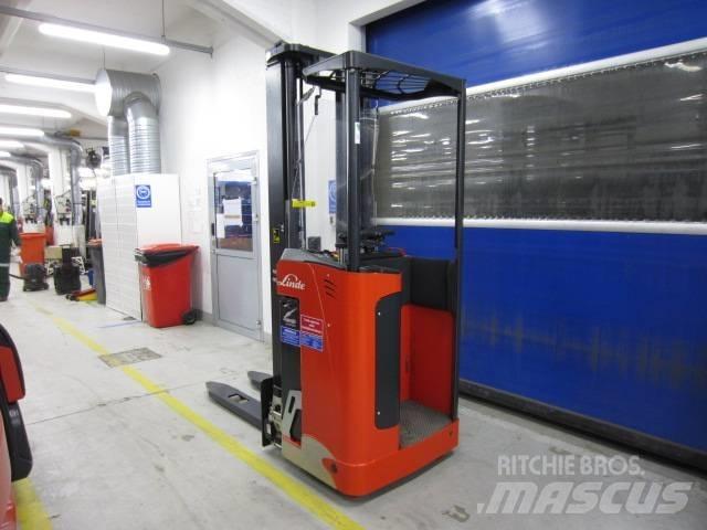 Linde L1600 Ηλεκτρικά παλετοφόρα με ιστό